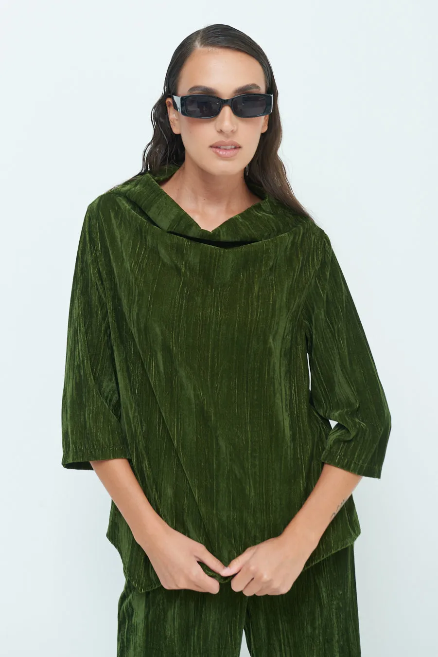 Crushed velvet 3/4 sleeve top wholesale