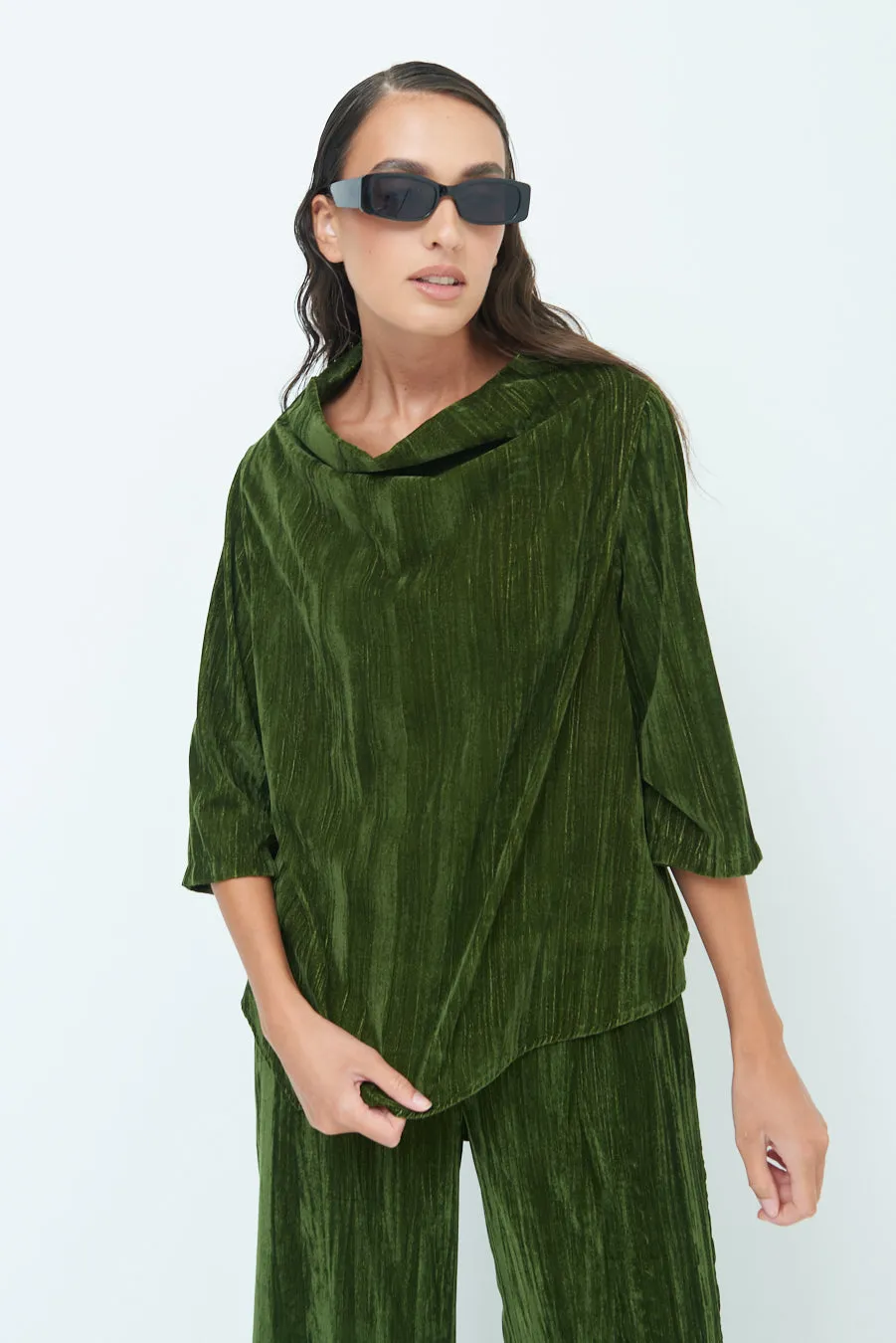 Crushed velvet 3/4 sleeve top wholesale