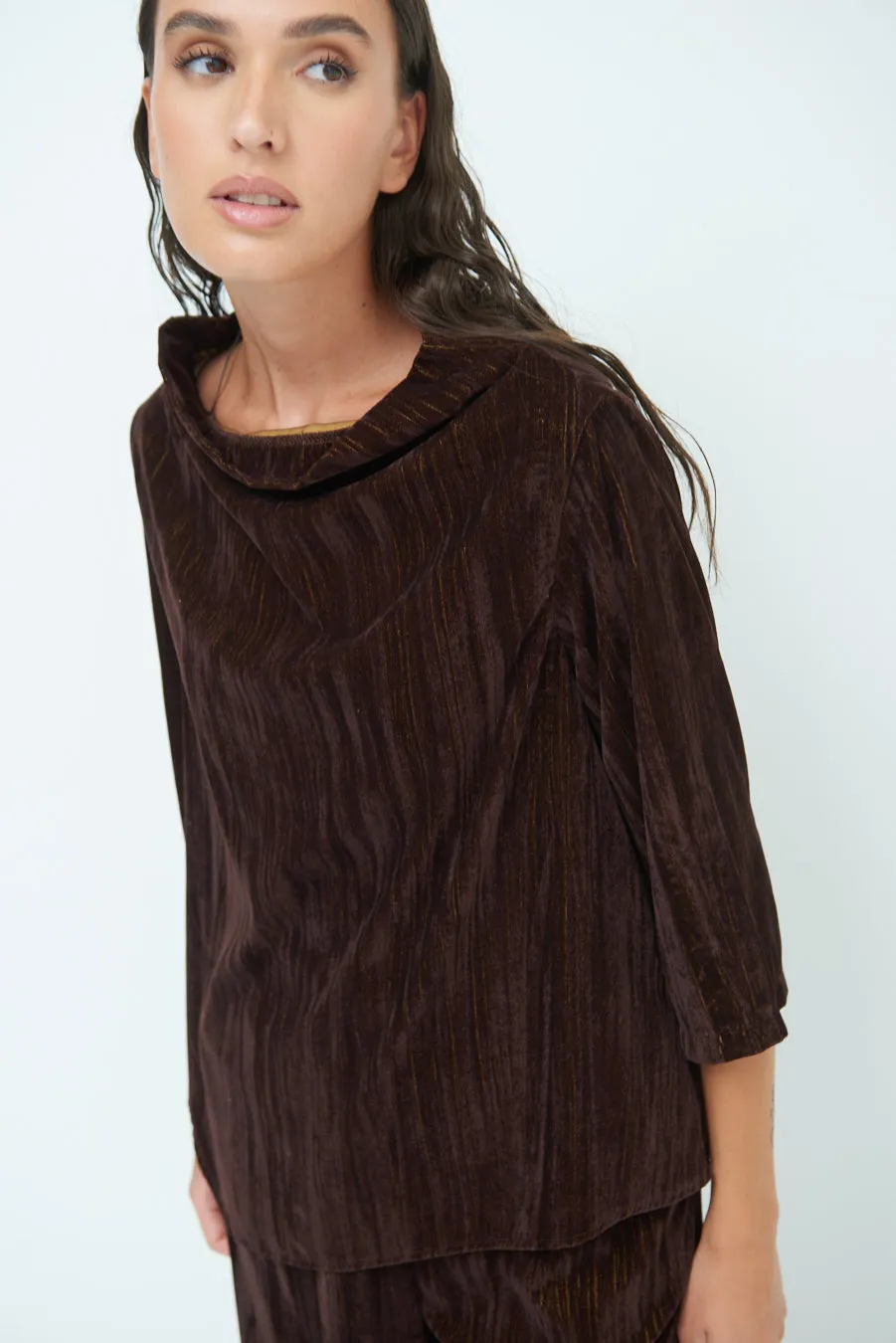 Crushed velvet 3/4 sleeve top wholesale