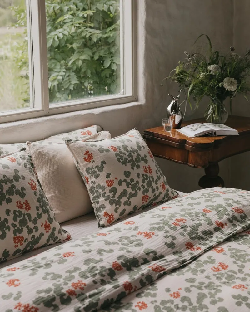 Garbo&Friends Pelargonium Muslin Pillowcase