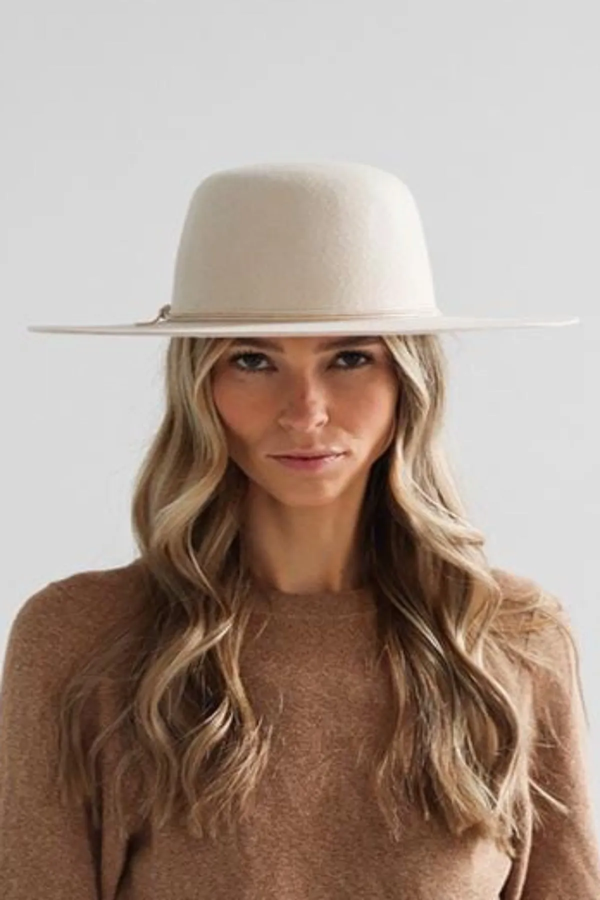 Gigi Pip Rue Open Crown Wide Brim Hat - Cream