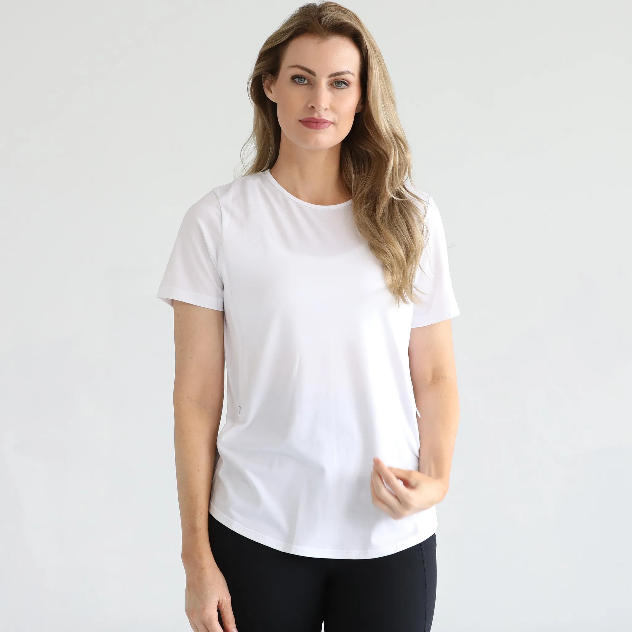 Harper Cross Back Short Sleeve Nursing Tee (Blanc)