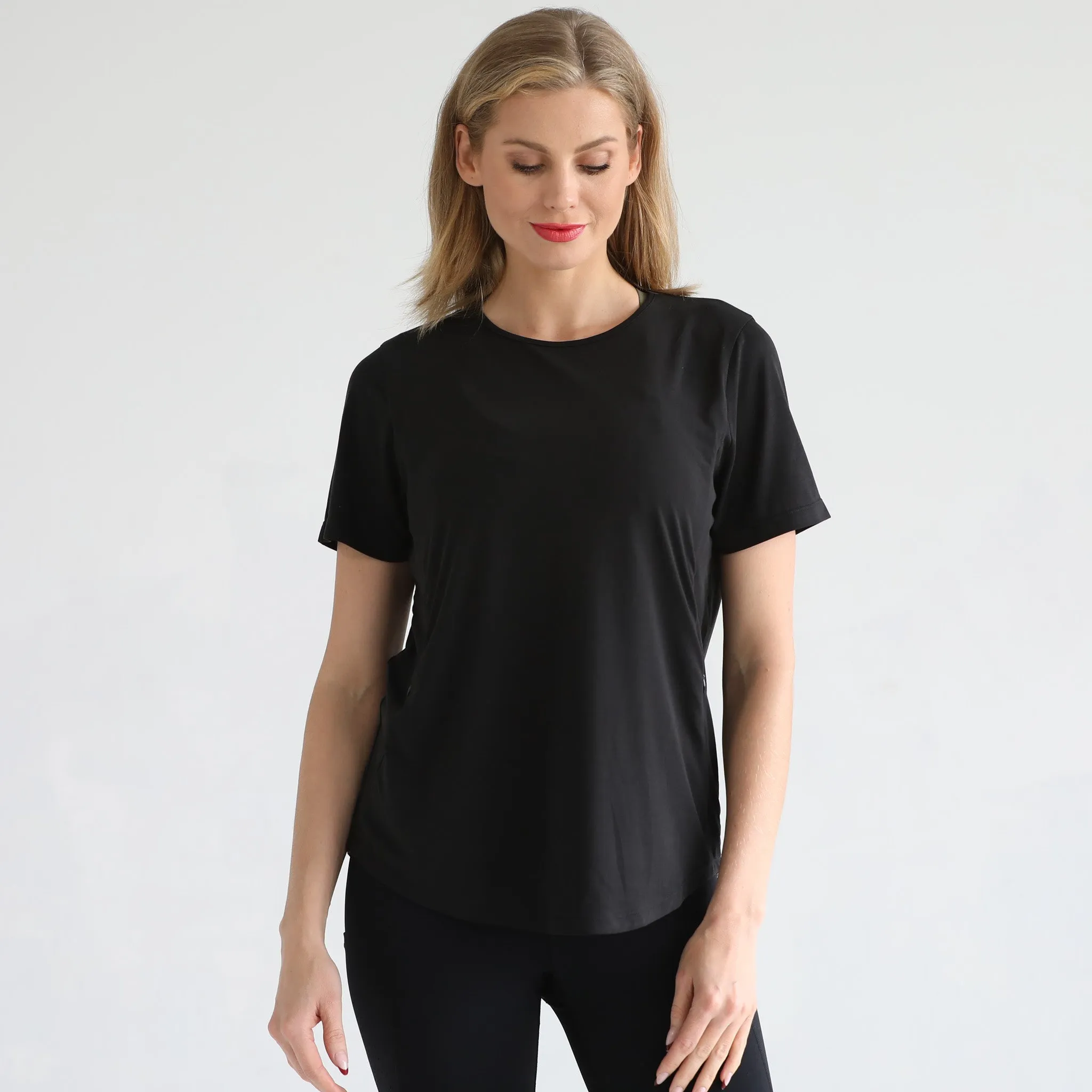 Harper Cross Back Short Sleeve Nursing Tee (Noir)