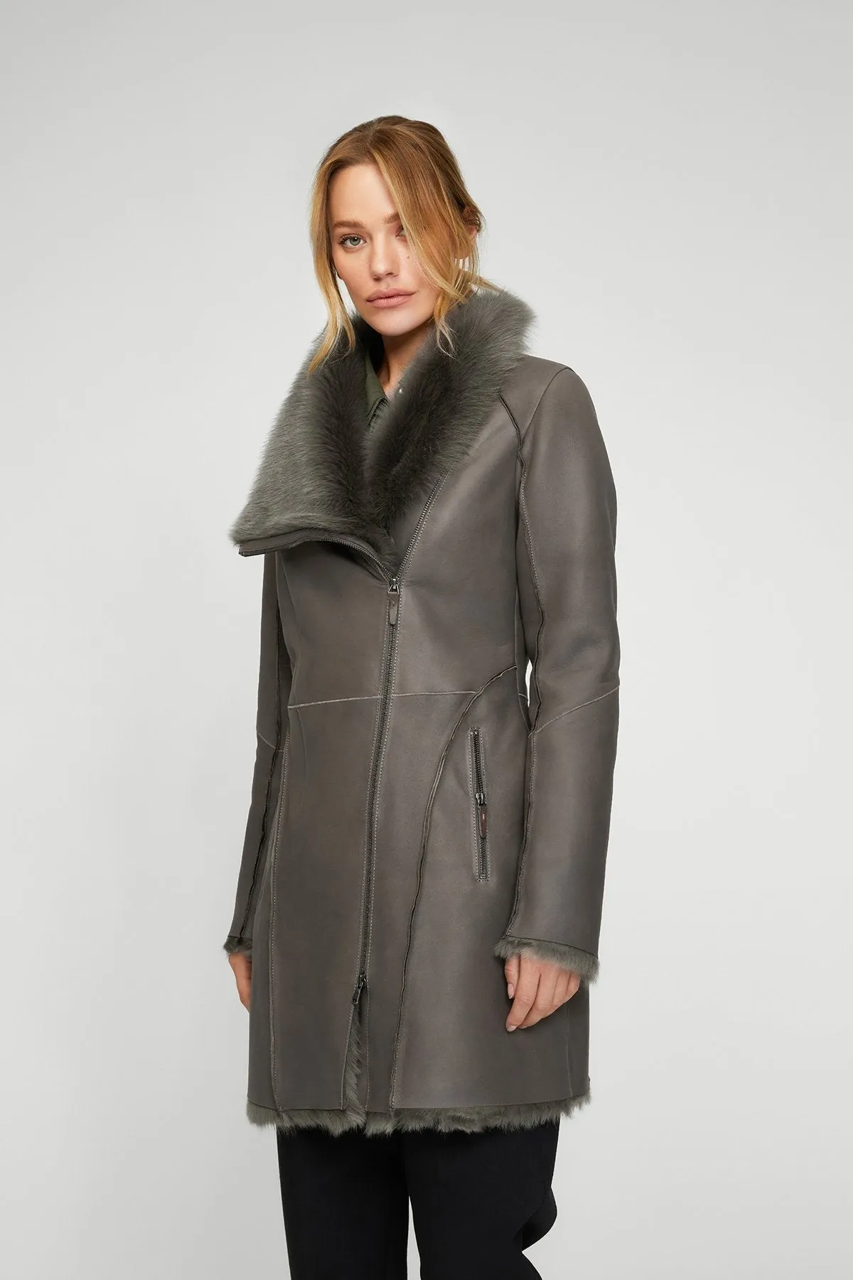 Pearl - Grey Shearling Coat